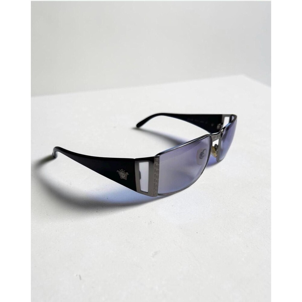 Vintage Versace MOD 2009 Sunglasses Medusa Purple Tint Y2K Italian